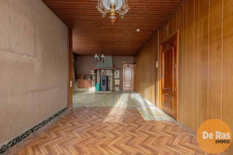 ERPE - MERE - centraal gelegen woning met potentieel!