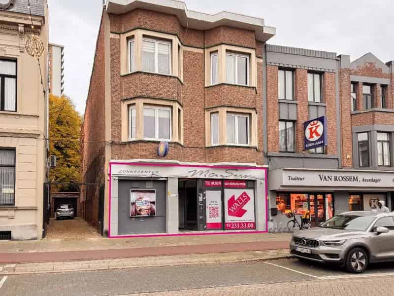 Commerciële ruimte op toplocatie in Wilrijk