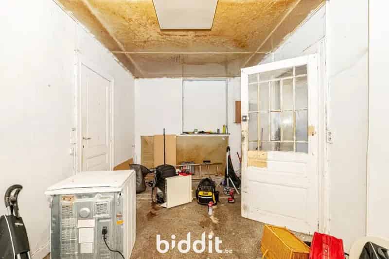 Een gebouw gebruikt als woning en volledig te verbouwen