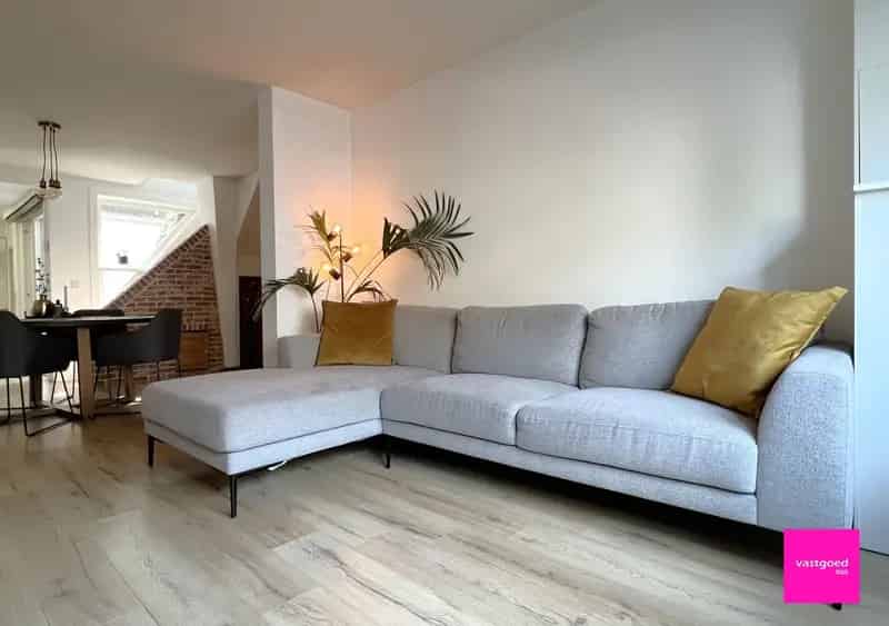 Karaktervolle rijwoning met 2 slaapkamer, Oostende