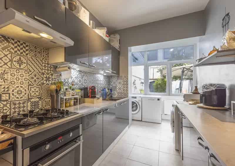 Gelijkvloers appartement met tuin te Anderlecht