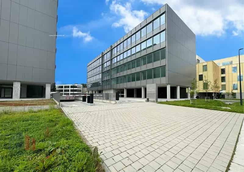 Nieuwbouw Kantoren te Huur Zwijnaarde - 1500m² -  E40 E17
