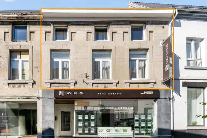 Ruim duplex appartement met knusse stadstuin in hartje Borgloon