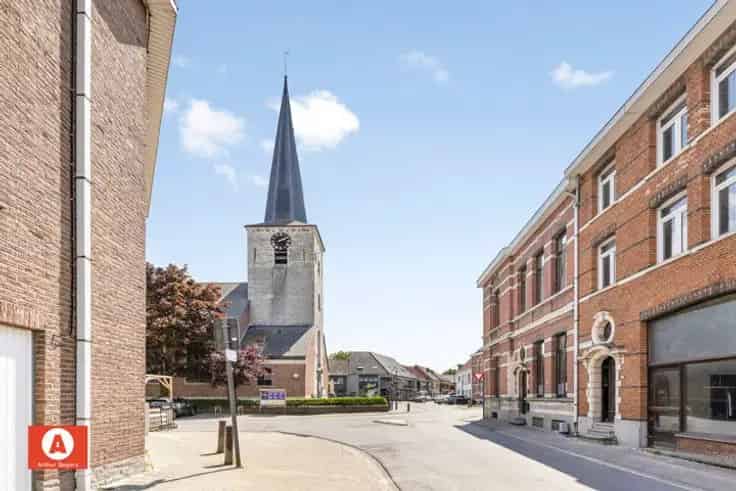 Appartementsblok Malderen: 2 Appartementen 147m² + Ruime Loods