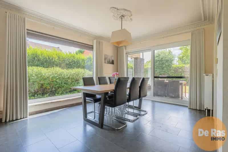 GEZINSWONING MET 4 SLAAPKAMERS EN TUIN