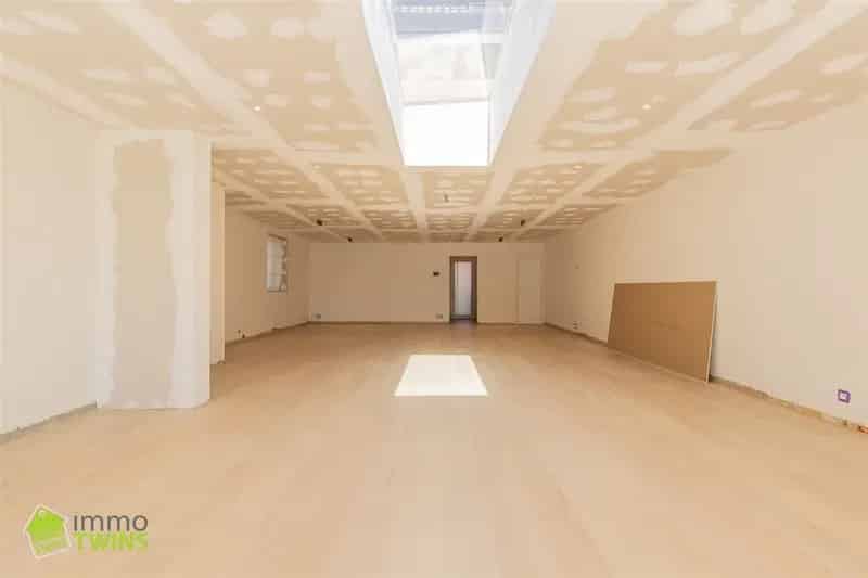 Ruim 3-SLK Huis op 610m² in Hartje Lokeren
