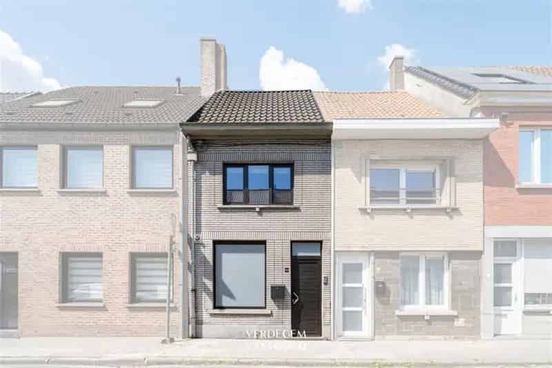 Gerenoveerde Rijwoning 2 1 Slaapkamers Stadstuin