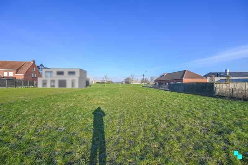 Gunstig gelegen bouwgrond met achtergelegen landbouwgrond van 3305 m² in Wielsbeke