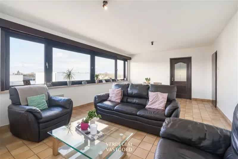 Appartement te koop in Zelzate