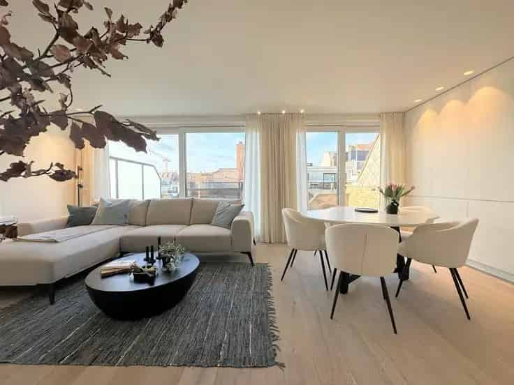 Gerenoveerd Penthouse 2 Terrassen Zeezicht