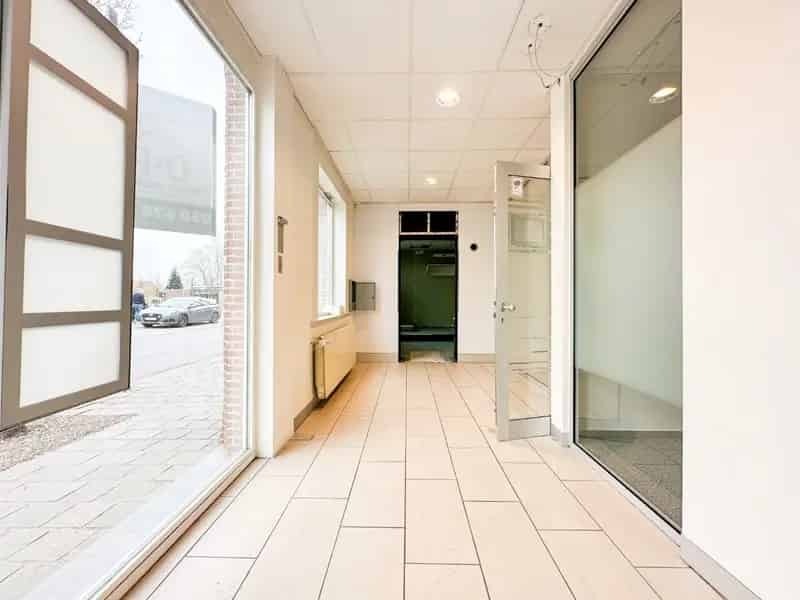 Unieke voormalige notariswoning in hartje Koekelare