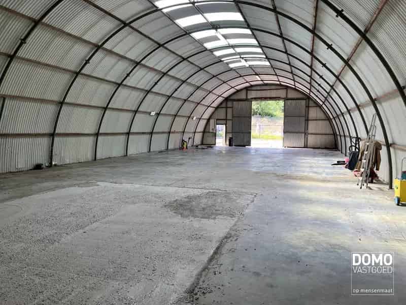 Ruime opslagplaats - 297m²