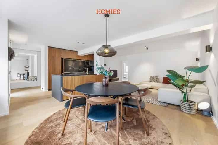 Appartement Te Koop Nieuw Kwartier  Dubbele Garage Drie Terrassen