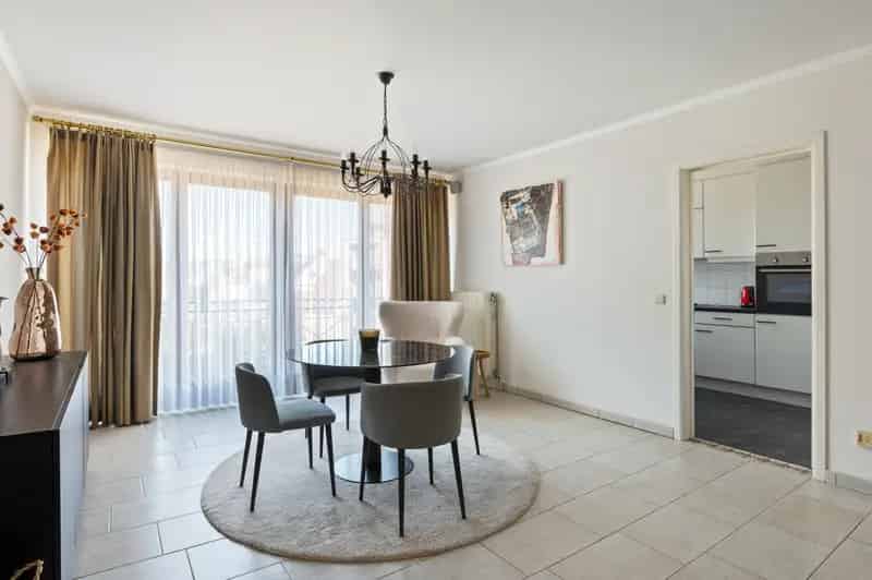 Appartement te huur 2 slaapkamers rustige woonstraat