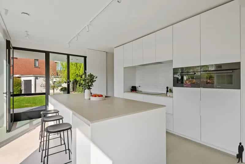 Energiezuinige woning met 4 slpks, 3 badkamers en ZW tuin