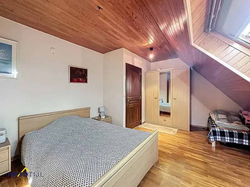 Centraal gelegen appartement met terras in bruisend Aalst!