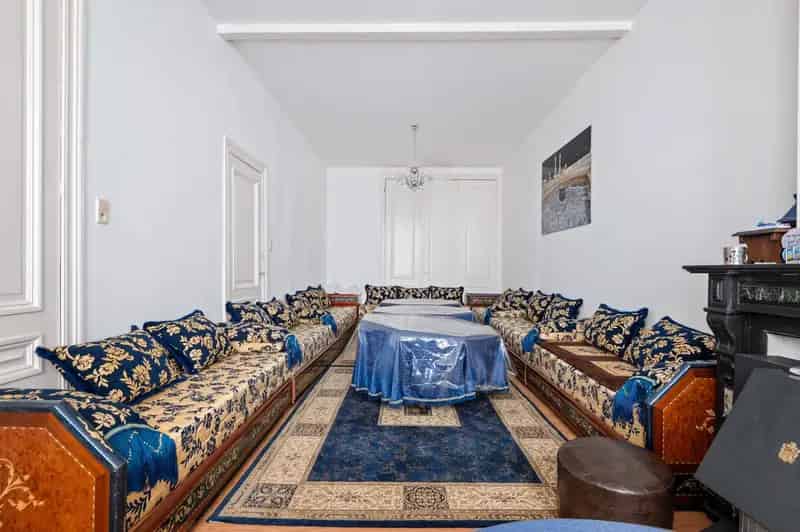 Ruime woning met 8 slaapkamers te Antwerpen!