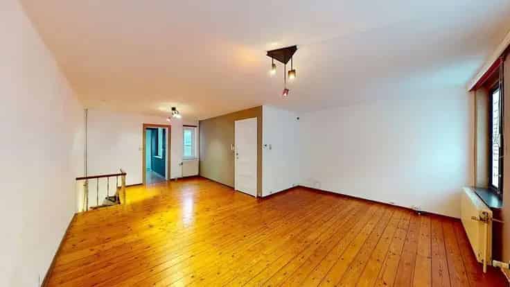Duplex Te Koop
