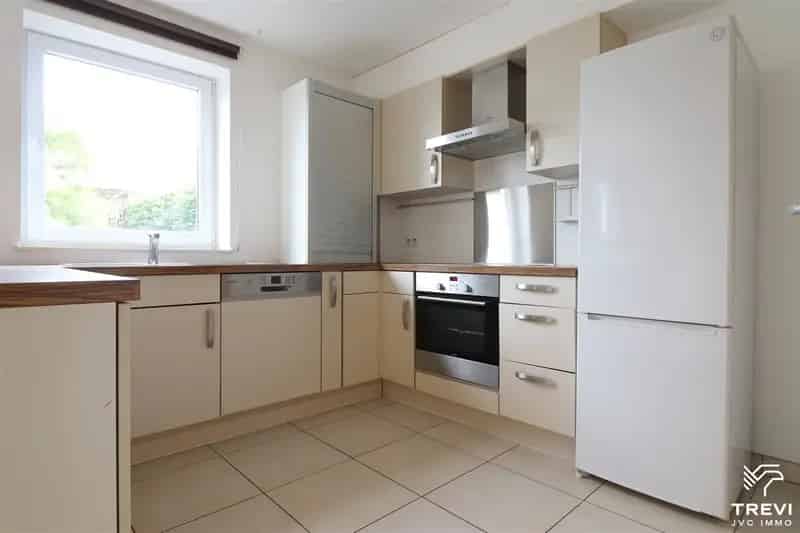 Appartement te huur 3 slaapkamers terras vijver