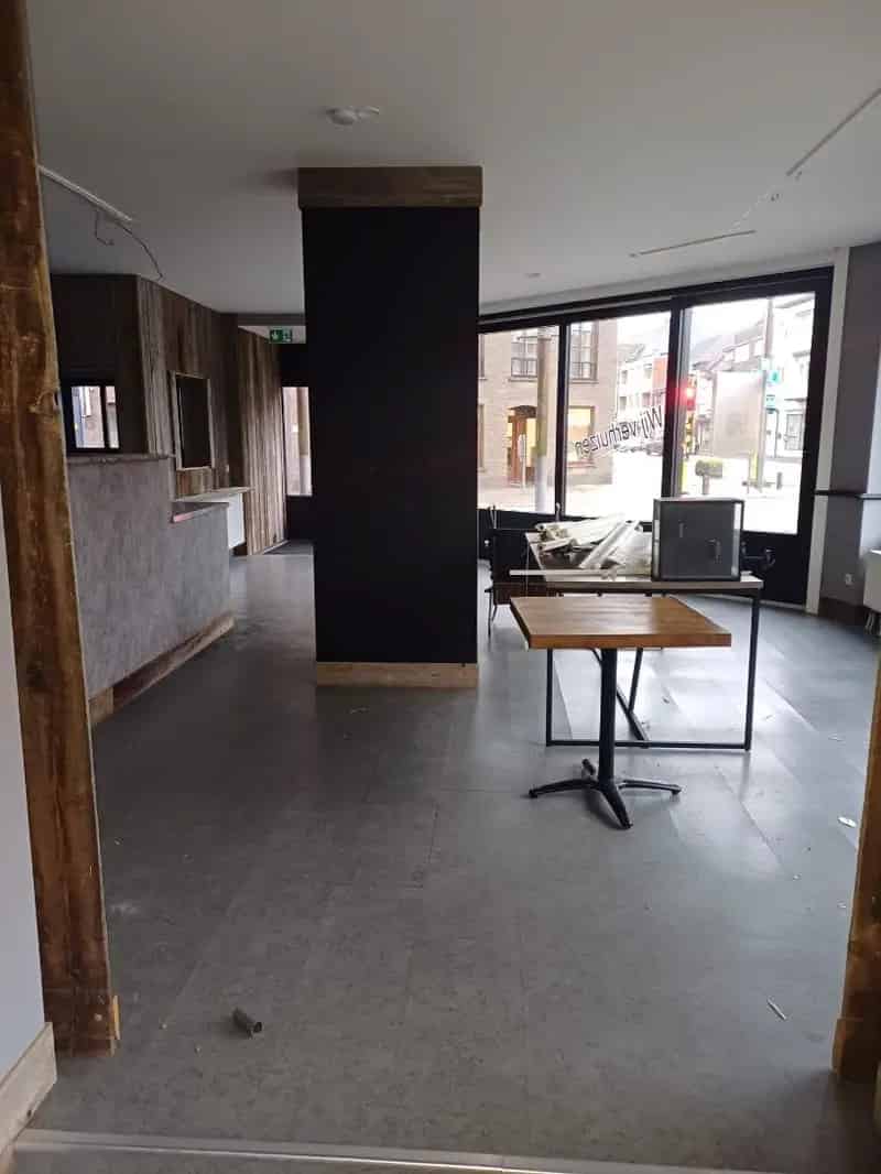Horeca/handelspand in Neerpelt centrum van 147 m2