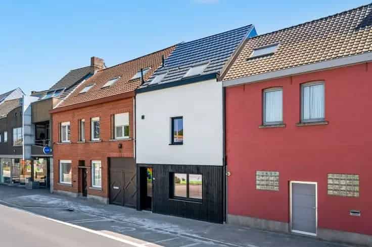 Gezinswoning te Oudenaarde met Tuin en Zonnepanelen