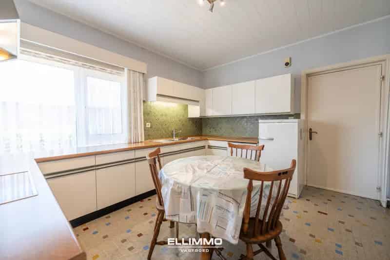 Huis te koop Heukelom: Landelijke woning met weide