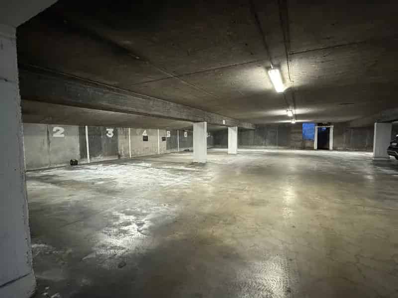 Overdekte parkeerplaats te huur in Aalst