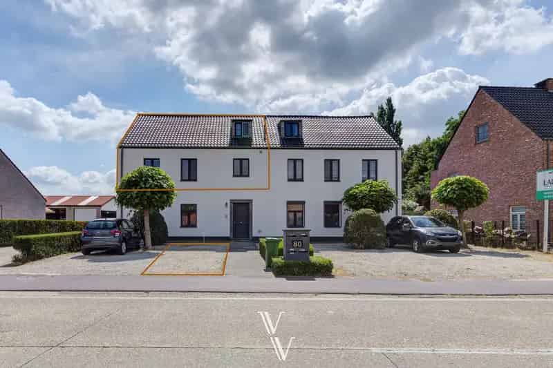 Duplex Appartement 2 slaapkamers Terras Garage Airco Nabij Centrum E34