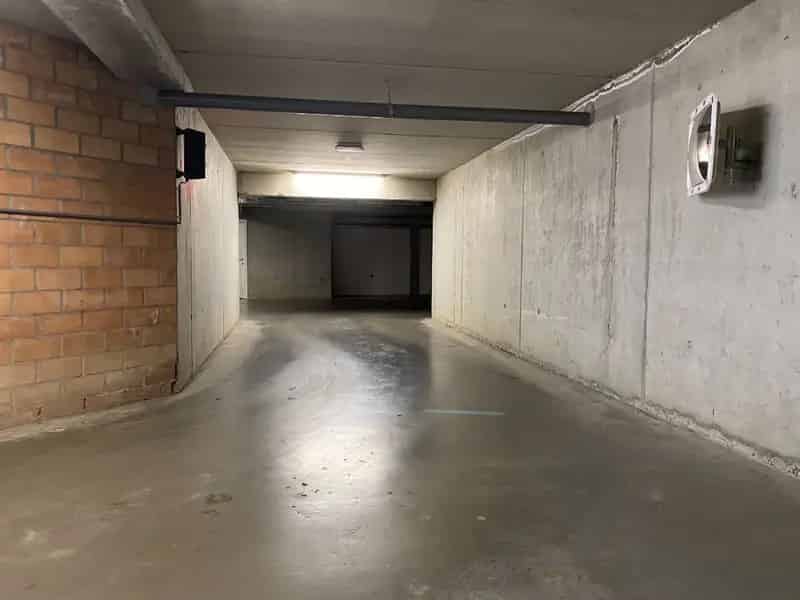 GARAGE (ondergronds)