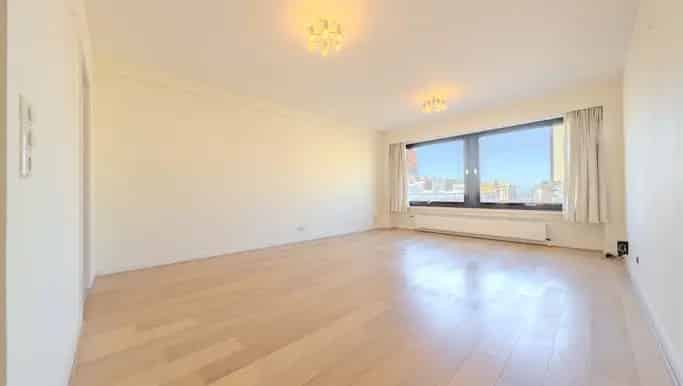 Appartement te koop in Kursaal-Westhelling 4, Oostende - Dewaele
