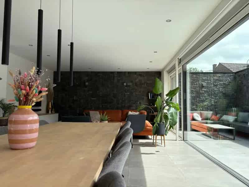 De woning is een combinatie van luxe, comfort en duurzaamheid
