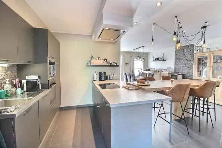 Ruime Villa met Paardenfaciliteiten