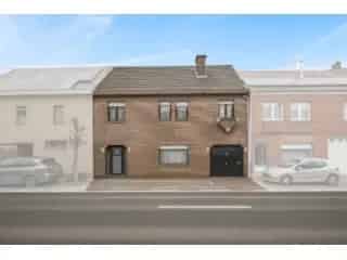 Huis te koop 4 slaapkamers grote tuin Herzele