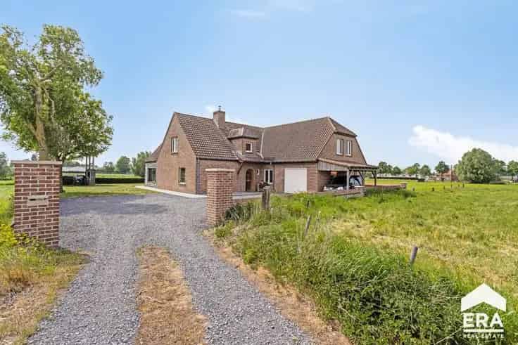 Huis Te Koop Landelijke woning 6 slaapkamers 964m²