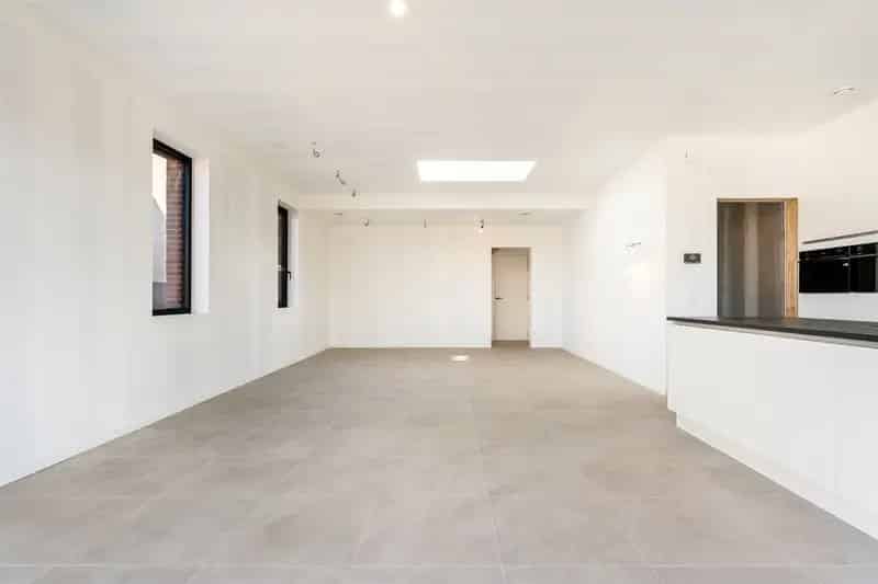 Ruime Nieuwbouwwoning 4 slaapkamers 2 badkamers