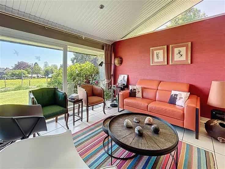Huis Te Koop Paliseul: 5 Slaapkamers, Praktijkruimte & Tuin