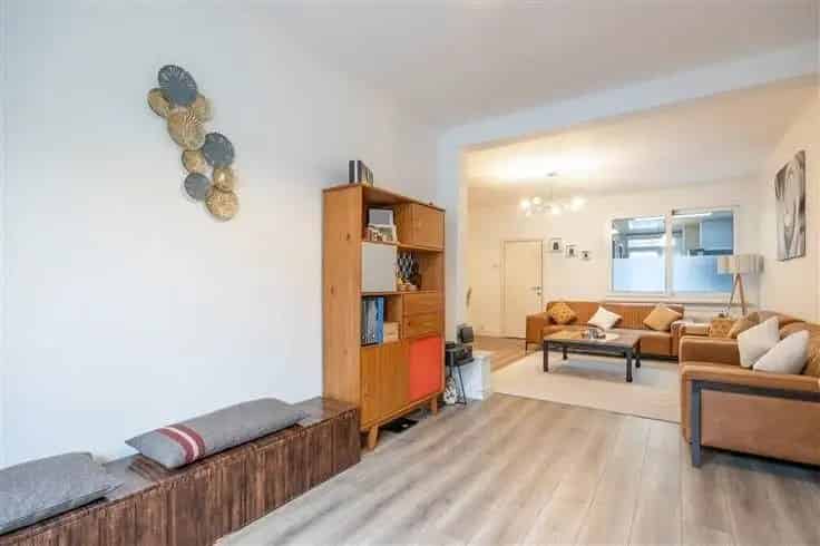 Gezinswoning te Koop Merksem 3 slaapkamers