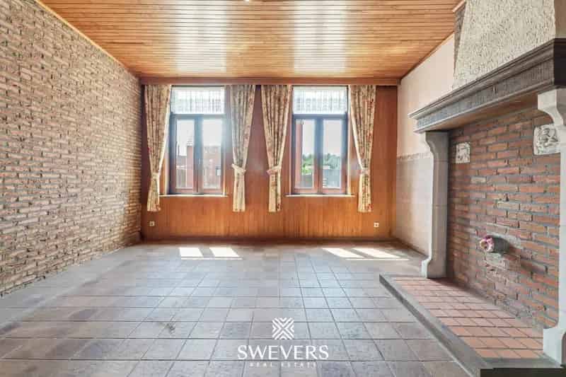 Karaktervolle woonst met renovatiepotentieel te Beverlo