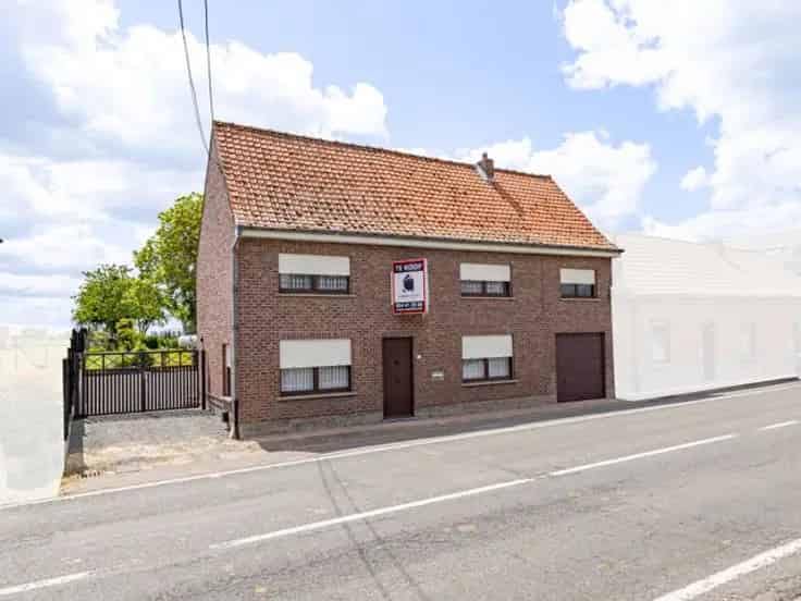 Huis Te Koop Te renoveren hoevewoning