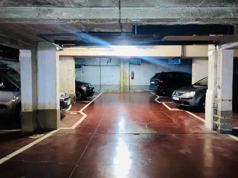 PARKEERPLAATS IN EEN GEBOUW - EU WIJK 