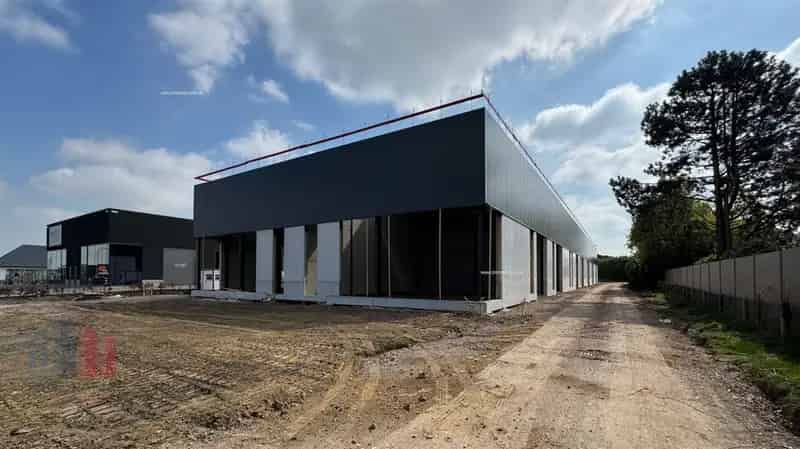Nieuwbouw bedrijfsgebouw te koop in Puursesteenweg 374 Bornem