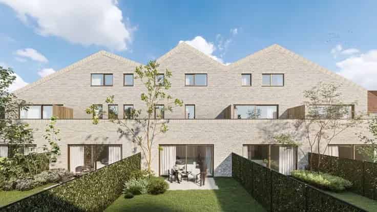 Huis Te Koop Meulebeke: Energiezuinig 2 Slaapkamers Ruime Tuin
