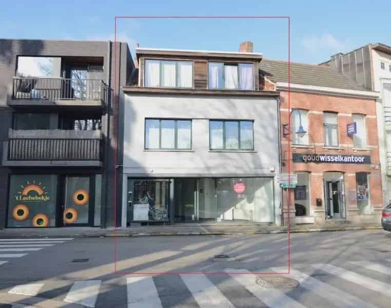 Kantoor / handelspand te huur in Kontich (Antwerpen)