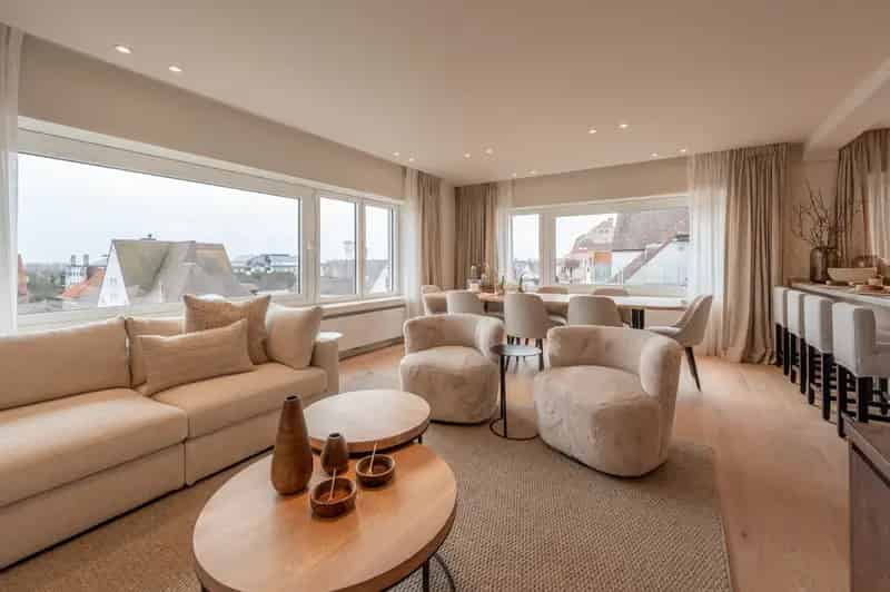 Luxueus Appartement 3 Slaapkamers te Huur Duinbergen