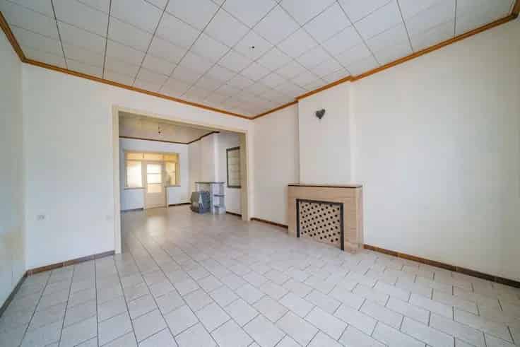 Huis Te Koop 3 Slaapkamers Tuin Kelder