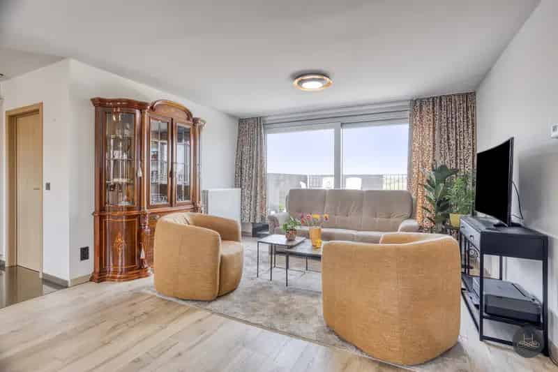 Dakappartement te huur 2 slaapkamers  enorm terras  EPC A