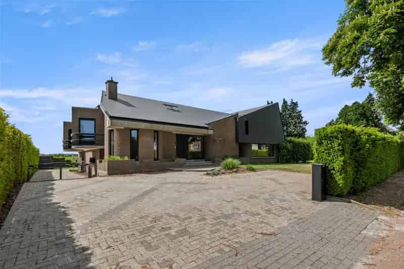 Huis te koop