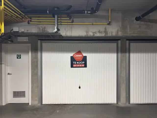 Garagebox centraal gelegen te Middelkerke