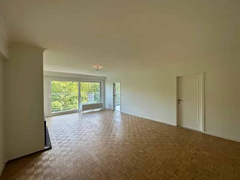 Ruim Appartement 3 Kamers Te Huur