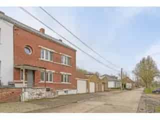 Huis te koop Tongeren Renovatieproject Landelijke ligging